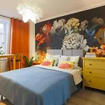 - Armii Krajowej 11