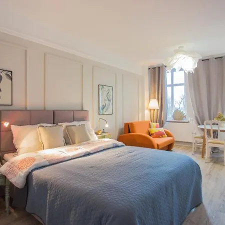 - Armii Krajowej 11 سفينويتشي